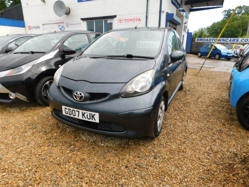 Toyota AYGO 1.0 VVT-i +