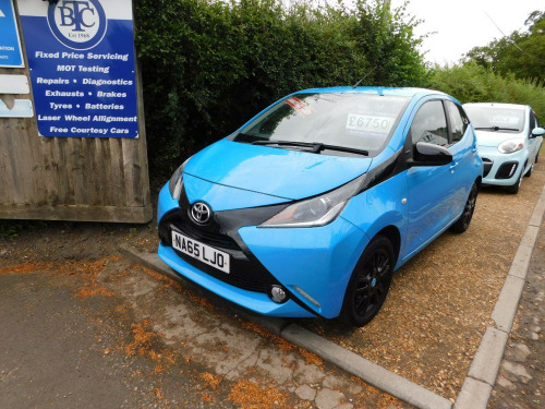 Toyota AYGO  1.0 VVT-i x-cite