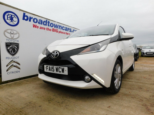 Toyota AYGO  1.0 VVT-i x-pression