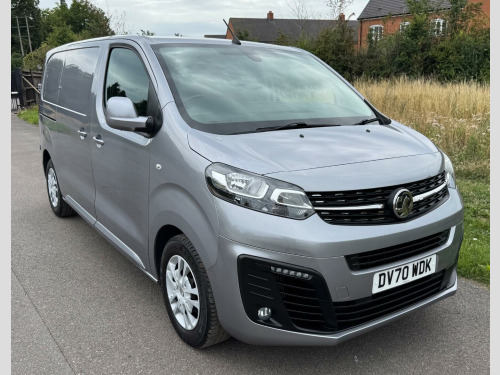 Vauxhall Vivaro  1.5 Turbo D 2700 Sportive