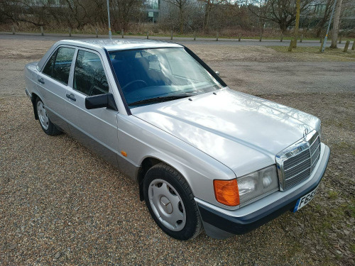 Mercedes-Benz 190  E