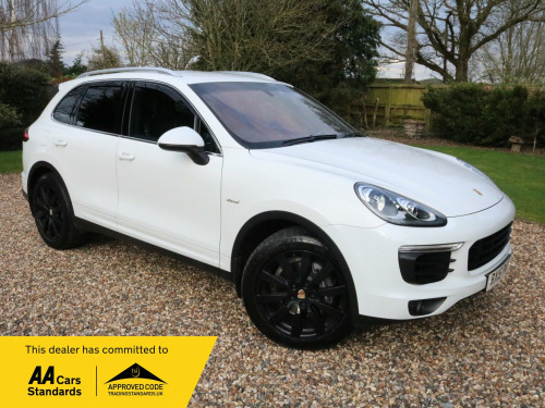 Porsche Cayenne  3.0 TD V6