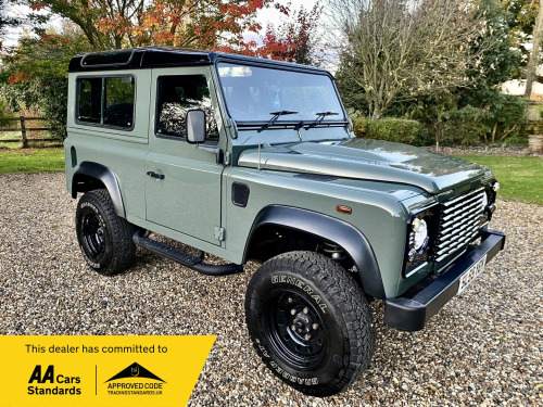 Land Rover Defender  2.4 TDCi