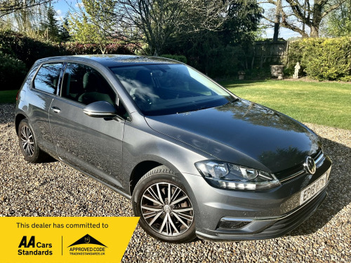 Volkswagen Golf 1.4 TSI SE Nav