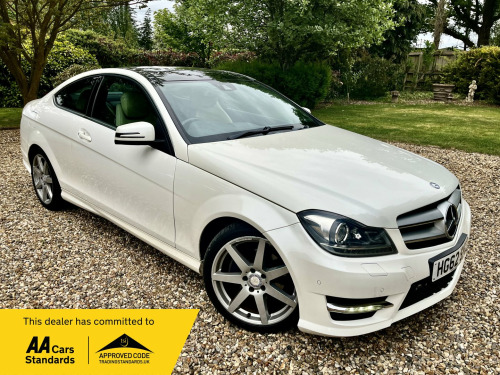Mercedes-Benz C-Class C220 2.1 C220 CDI BlueEfficiency AMG Sport