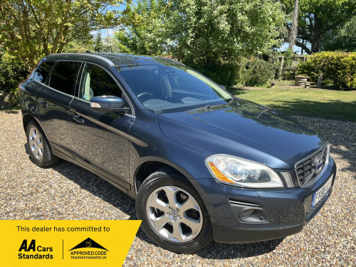 Volvo XC60  2.4 D5 SE Lux