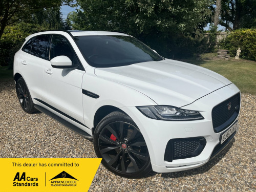 Jaguar F-PACE 3.0 V6 S