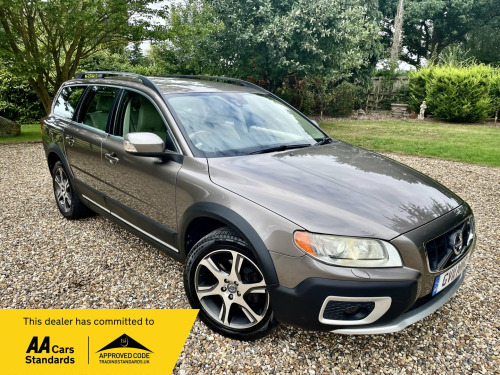 Volvo XC70 2.4 D5 SE Lux