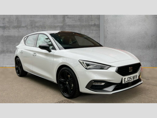 SEAT Leon  Seat Leon Hatchback 1.5 TSI 150 FR Black Edition 5dr [DAP]