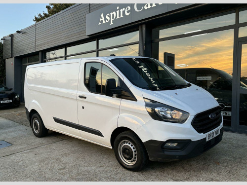 Ford Transit Custom  2.0 Transit Custom Leader Van 300 L2 2.0L EcoBlue 130PS mHEV FWD 6 Speed Ma