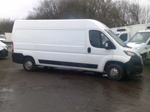 Peugeot Boxer  2.2 BlueHDi 335 S