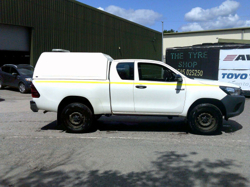Toyota Hi-Lux 2.4 D-4D Active