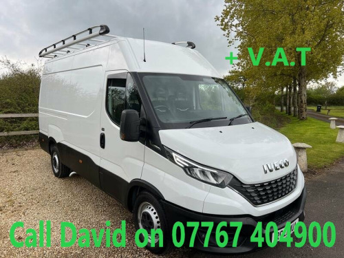 Iveco Daily  2.3 D  35S14B Auto