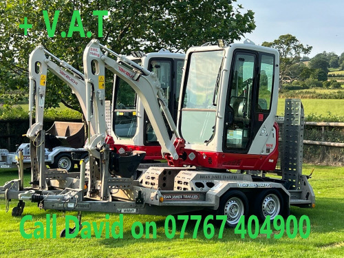 1925 CROSSLEY  TAKEUCHI TB216  Cab Digger 1,231 Hrs 