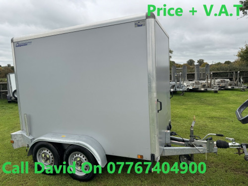 Ford Courier  Indespention Box Trailer