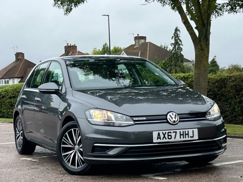 Volkswagen Golf  1.5 TSI EVO SE Nav