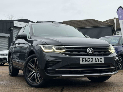 Volkswagen Tiguan  2.0 TSI Elegance DSG 4Motion Euro 6 (s/s) 5dr