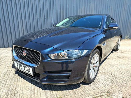 Jaguar XE  2.0 d Prestige