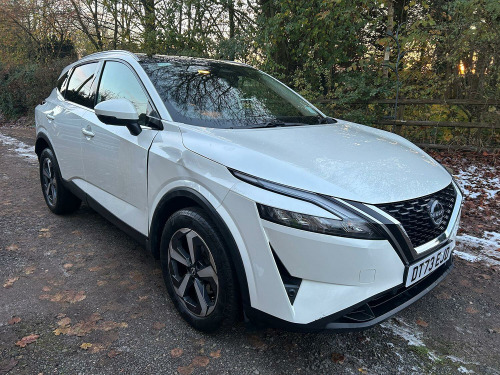 Nissan Qashqai  1.3 DIG-T MHEV N-Connecta