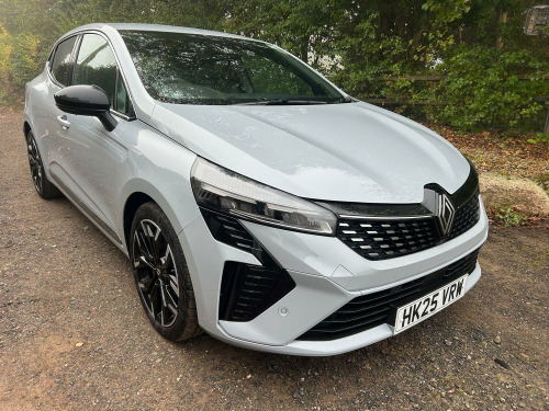Renault Clio  1.6 techno E-Tech full hybrid 145 ^MY25]