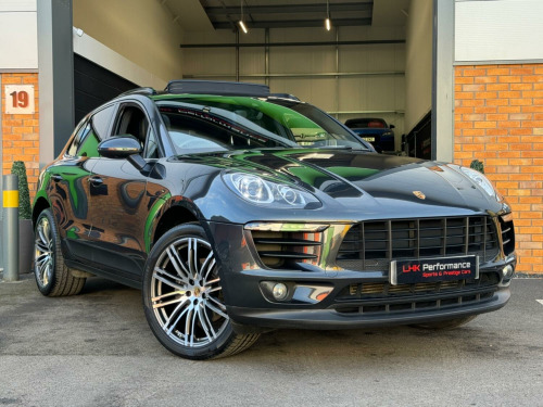 Porsche Macan  2.0 T