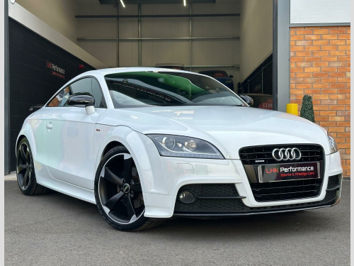 Audi TT  2.0 TDI Black Edition Coupe 3dr Diesel Manual quattro Euro 5 (170 ps)