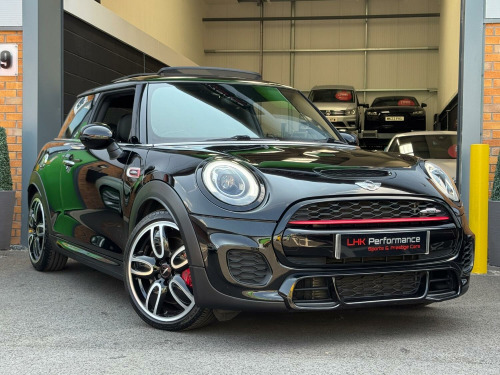 MINI Hatch  2.0 John Cooper Works Hatchback 3dr Petrol Auto Euro 6 (s/s) (231 ps)