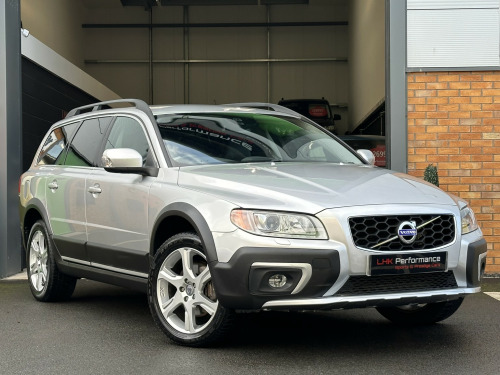 Volvo XC70  2.4 D5 SE Lux Estate 5dr Diesel Geartronic AWD Euro 5 (215 ps) 