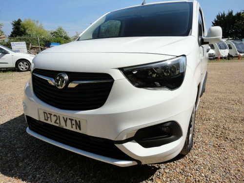 Vauxhall Combo  1.5 Turbo D 2300 Sportive