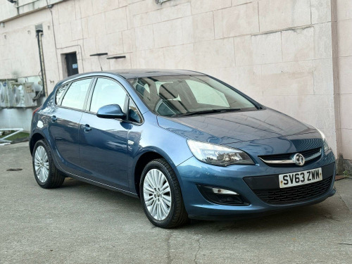 Vauxhall Astra  1.6 16v Energy