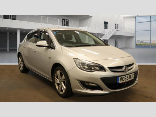 Vauxhall Astra  1.6 i SRi