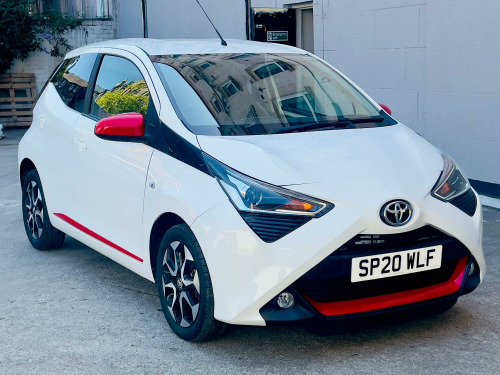 Toyota AYGO  1.0 VVT-i x-trend