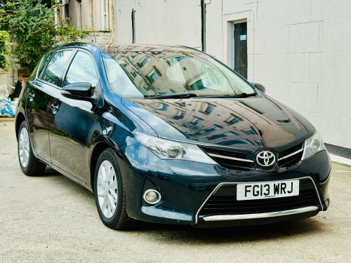 Toyota Auris  1.6 V-Matic Icon