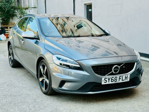 Volvo V40 2.0 R-Design T2