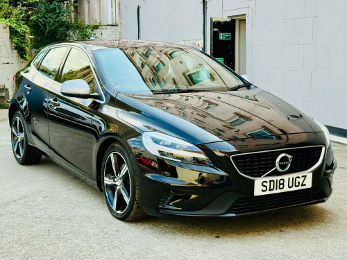 Volvo V40 2.0 R-Design D2
