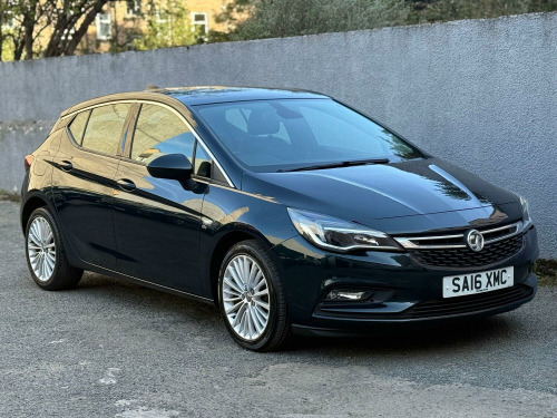 Vauxhall Astra  1.4 i Turbo Elite Nav