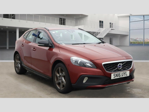 Volvo V40  2.0 Cross Country Pro D2