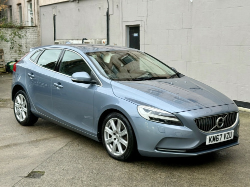 Volvo V40  2.0 Inscription D4 