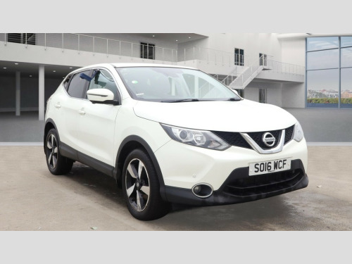 Nissan Qashqai  1.2 DIG-T N-Connecta 