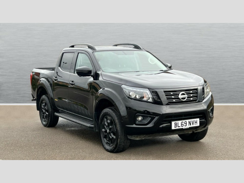 Nissan Navara  Nissan Navara Special Edition Double Cab Pick Up N-Guard 2.3dCi 190 TT 4WD 