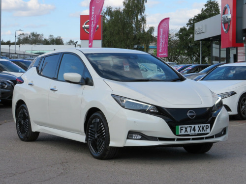 Nissan Leaf  Nissan Leaf Hatchback 110kW Tekna 39kWh 5dr Auto