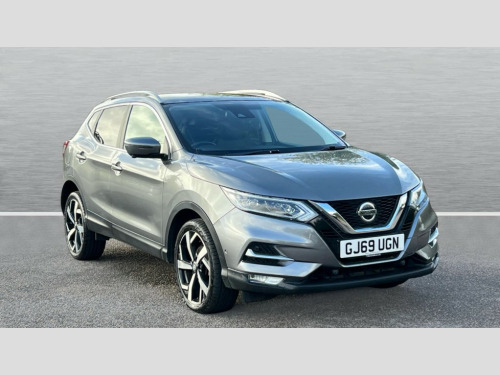 Nissan Qashqai  Nissan Qashqai Diesel Hatchback 1.5 dCi 115 Tekna 5dr