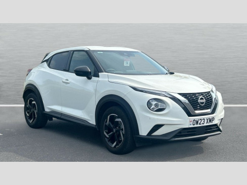 Nissan Juke  Nissan Juke Hatchback 1.0 DiG-T 114 N-Connecta 5dr