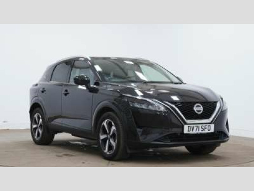 Nissan Qashqai  Nissan Qashqai Hatchback 1.3 DiG-T MH N-Connecta 5dr