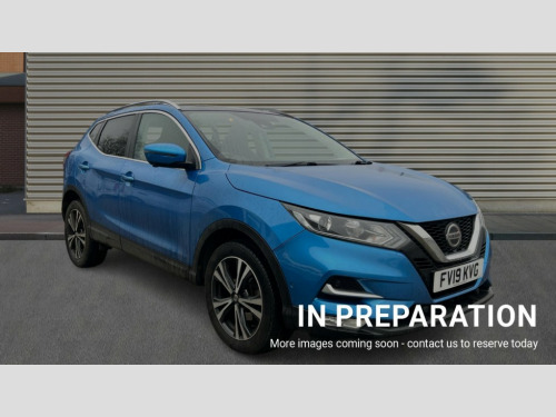 Nissan Qashqai  QASHQAI 1.5 dCi 115 N-Connecta 5dr