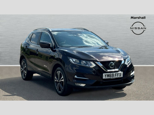 Nissan Qashqai  QASHQAI 1.3 DiG-T 160 N-Connecta 5dr DCT [Glass Roof Pack]