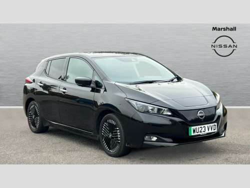 Nissan Leaf  Nissan Leaf Hatchback 110kW N-Connecta 39kWh 5dr Auto