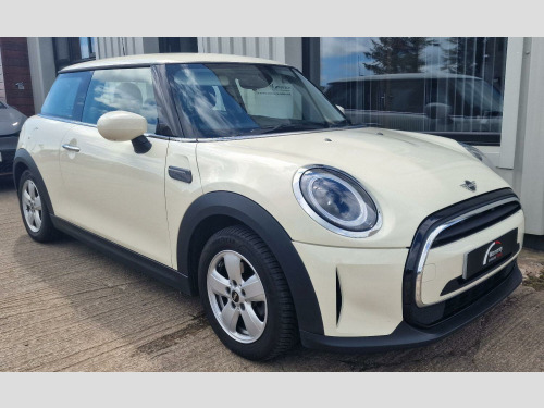 MINI Hatch  1.5 3-Door Hatch Cooper Classic AUTO