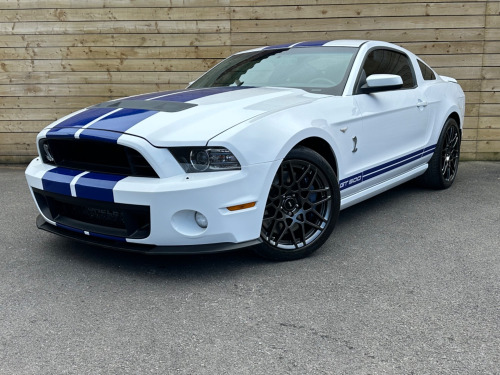 Ford Mustang  Ford Mustang Shelby Cobra GT500 6 Speed Manual