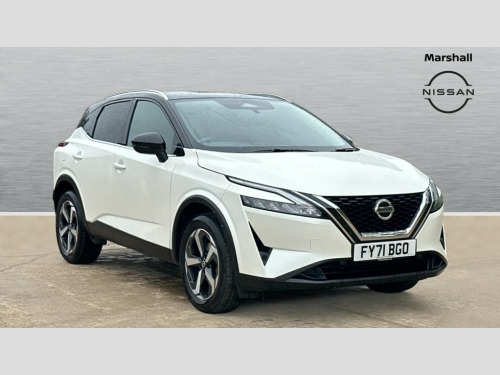 Nissan Qashqai  QASHQAI 1.3 DiG-T MH N-Connecta [Glass Roof] 5dr